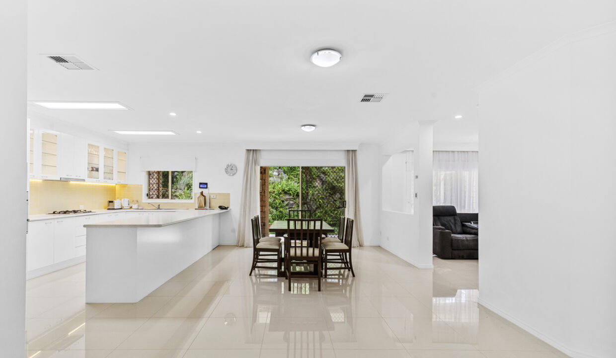 177297423440003571-rsd